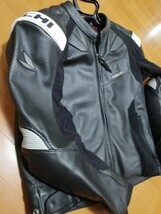 RS タイチ ライディングスーツ 本革　レザージャケット ジャケット JACKET メッシュ_画像1