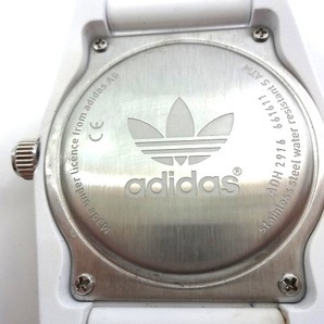 X4B004◆稼働品美品◆ アディダス adidas クォーツ式 ホワイト&マルチカラー 3針 アナログ 動作確認済み 腕時計 ウォッチの画像6