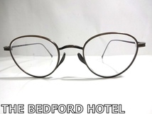 X4B063■ ベッドフォードホテル THE BEDFORD HOTEL BFH-03 定価23100円 日本製 チタン アンティークゴールド ブルーライトカット メガネ_画像1