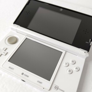 Nintendo ニンテンドー3DS アイスホワイト 美品 任天堂 ゲーム機の画像7