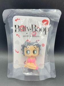 お探しの方に Betty Boop ベティーブープ ミニマスコット ピンク 桃 フィギュア マスコット キャラクター ベティー ベティちゃん ベティ