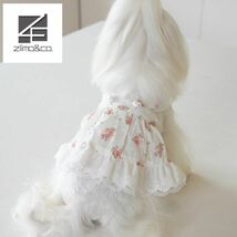 Sサイズ◆犬服 小花柄 キャミソール ワンピース ドレス 清楚 レース 上品 高級感 ホワイト ジーモアンドコー 新品 ドッグウェア ペット用品_画像2