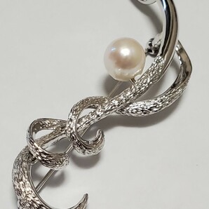 SILVER シルバー刻印あり 真珠 ブローチ レディース 7,4ｇ 6,3㎝ 美品の画像4