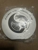 ◇エイリアンVSプレデター　ディスクケース　DISC CASE ALIEN vs PREDATOR 缶ケース_画像1