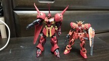 Rギャギャ 改造、ビルド風ストライクガンダム　ユニバースブースターWHF塗装品2体セット完成品ジャンク_画像1