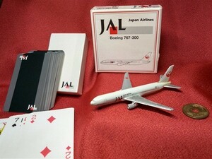 [JAL]日本航空／旅客機・ボーイング・767-300 (合金製)＋トランプ・