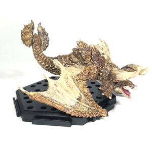 モンスターハンター　ディアブロス　カプコンフィギュアビルダー スタンダードモデル　PLUS　　同封発送可能