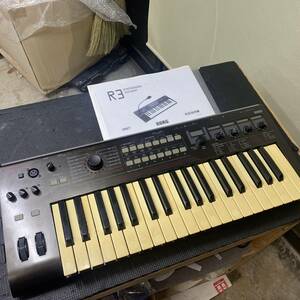 ジャンク KORG R3 シンセサイザー キーボード