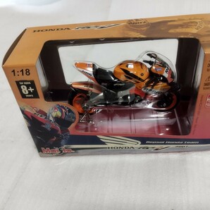 1/18スケールHONDA RC212 2007 V ニッキーヘイデン ホンダ本田 ミニカー バイク オートバイ ダイキャスト レプソルカラーREPSOLの画像1