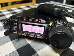 超美品　YAESU 　ＦＴ‐857DＳ　人気のオールモードの無線機、春の移動運用にご利用下さい！