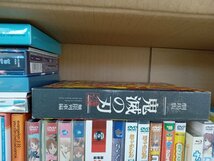 [B-4-4] アニメ DVD BD 混在 まとめ売り 再生未確認 ジャンク ウマ娘 武装神姫 鬼滅の刃 終物語 うたプリ テイルズ ハルヒ エヴァ など_画像6