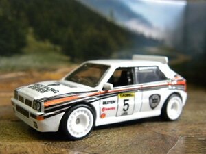 即決☆☆ルース LANCIA DELTA INTEGRALE ランチア　デルタ PREMIUM メタルシャーシ、リアルライダー ホットウィール Hot Wheels☆