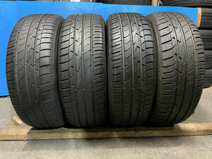 215/60R17 TOYO TRANPATH MPZ 4本セットをバリ山