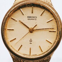 #91 SEIKO セイコー 4301-0010 腕時計 アナログ 2針 金色文字盤 ゴールド色 レディース 時計 とけい トケイ アクセ ヴィンテージ レトロ_画像2