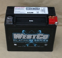 WESTCO WCP20L ユアサYTX20HL-BS　サイズが同じ AGMタイプ製造年月日 2023年11月 現在、販売のバッテリーは黒ケース_画像1