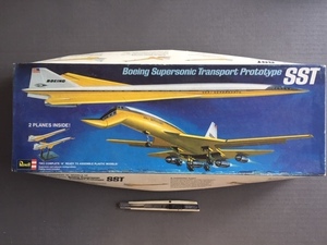 *bo- wing 2707 SST form another 2 machine set 1/200 Revell 1967 year the first version %2