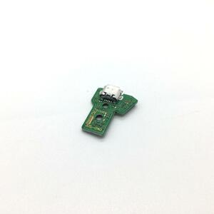 C36匿名配送・PS4 JDS-040 USB 充電ポート スティック 修理