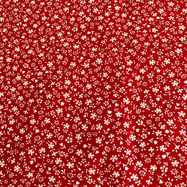 赤い小花柄の綿プリント　ハギレ　95x50