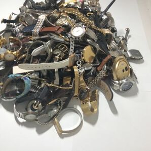 【1円スタート】時計まとめ売り Bulk sale of watch 200本以上【ジャンク】の画像3