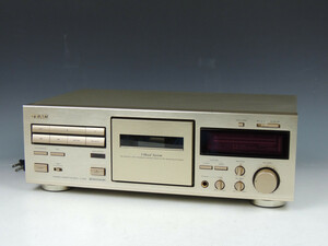 【TO】TEAC ティアック V-1030 カセットデッキ 通電確認済み 現状品 中古 ゴールド シルバー カセットプレーヤー