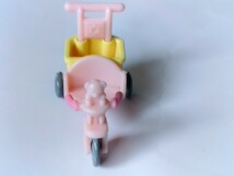 シルバニアファミリー 　乗り物　三輪車　手押し車　赤ちゃん　パーツ　　備品　小物_画像2