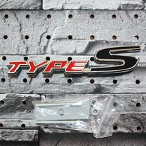 タイプS Type S フロント用 エンブレム【レッド×ブラック】シビック アコード NSX インテグラ BOX/N-ONE/N-WGN/N-VAN ステップワゴン_画像1