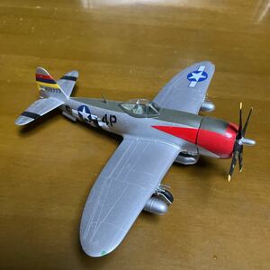 童友社　1:72　P-47サンダーボルトプラモデル 完成品