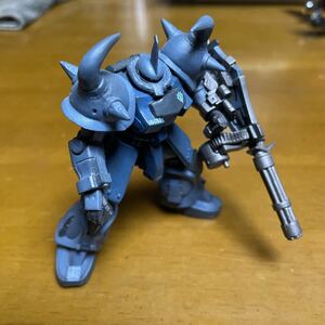 バンダイ　FW GUNDAM STANDart グフ・カスタム