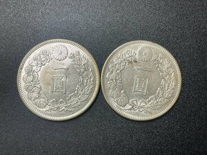 KF0601-102I　コンビニ決済のみ　新一圓銀貨　明治37年　2枚セット　1円　古銭　硬貨　貨幣　コレクション