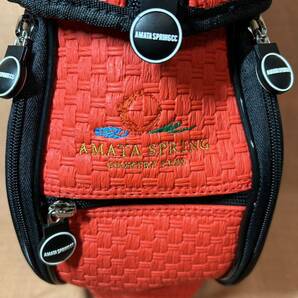 【未使用品】AMATA SPRING CC アマタスプリング カントリークラブ Mini Golf Bag ミニキャディバッグ型 カートバッグ 赤x黒x銀 保冷仕様の画像3