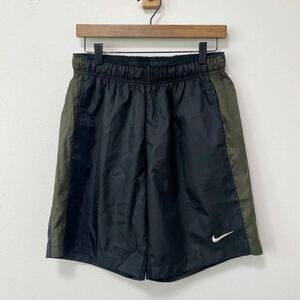 NIKE 内側メッシュハーフパンツ L