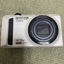 CASIO EXILIM カシオ ZR-300デジタルカメラ コンパクトデジタルカメラ ホワイト カメラ _画像2