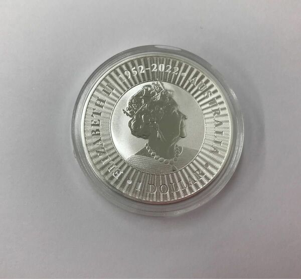 オーストラリア カンガルー 2023年 銀貨 1オンス クリアケース付きエリザベス女王肖像