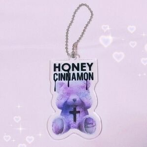 Honey Cinnamon 地雷系 くまちゃん アクリルキーホルダー ノベルティ