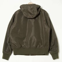 UNIQLO U ユニクロユー サイズM ジップアップ ジャケット フード 裏メッシュ ナイロン100％ カーキ メンズ アウター カジュアル ミリタリー_画像2