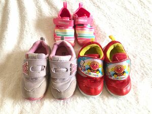 スニーカー 女の子 靴 アンパンマン 15.0マリンシューズ 春 夏 2歳 3歳 ピンク 赤 保育園 公園 まとめ売り おまけ付き