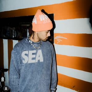 ウィンダンシー　CHENILLE EMB SULFUR CREW NECK XL 新品未使用　未開封　WIND AND SEA