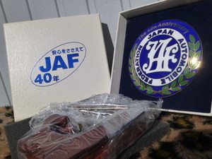 【正規品！当時物】JAF 40周年記念 グリルバッジ JDM ハコスカ ケンメリ ダルマ セリカ TE27 430 トヨタ 2000GT 1600GT 旧車 ダットサンS30