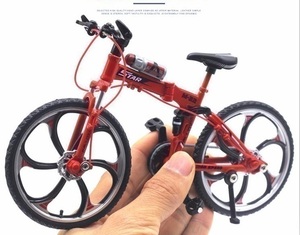 1/10スケール フィギュア 人形 カスタムドール 撮影用 自転車 B210146