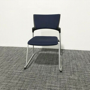 Стул стула для стула в локоть локоть манос тип с задним подушкой Itoki Blue Используется IS-863898C
