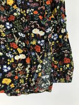 ZARA basic ザラ ベーシック 花柄 シャツ sizeM/ブラック系 ■■ ☆ ebb3 レディース_画像3