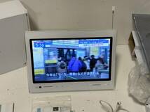 【au PHOTO-U TV 本体 デジタルフォトフレーム ポータブルテレビ アダプタ リモコン】_画像2