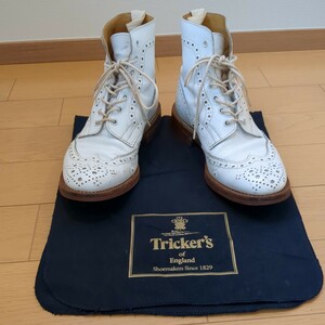 トリッカーズ ウイングチップ Tricker カントリーブーツ ブーツ　希少　ホワイト　4444 7.5 26cm
