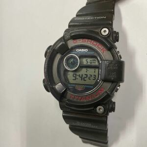 カシオ G-SHOCK DW-8200