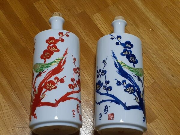 居間家の装飾工芸品の装飾品花器 花瓶2個セット。フラワー・バーズ 装飾 徳利