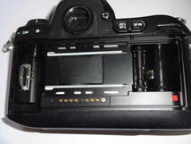 【ジャンク品】Nikon F100 ニコン AF 一眼レフカメラ ボディ 送料無料_画像9