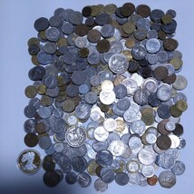 古銭 銀貨 硬貨 コイン 外国銭 アメリカ ヨーロッパ 海外 アジア 中国 コレクション 台湾 香港 2.5キログラム以上 A_画像1