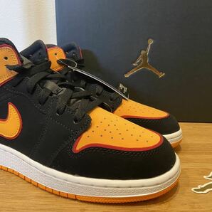 即決24.5cm NIKE GS AIR JORDAN1 Mid SE Vivid Orange ナイキ GS エアジョーダン1 ミッド SE ヴィヴィッドオレンジ 新品国内正規品の画像1