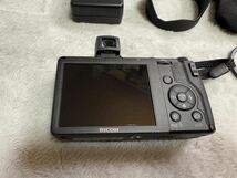 【良品】リコー GR DIGITAL IV RICOH デジカメ ケース レンズ ワイコンGW-2ミニファインダーGV-2メタルキャップオプション山盛りムック本付_画像10