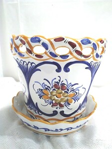 g_t S242 アンティーク　陶器製品　ポルトガル製　手がき　鉢カバー(皿付き)　プランター　★高さ…約22cm、口径…約22.5cm